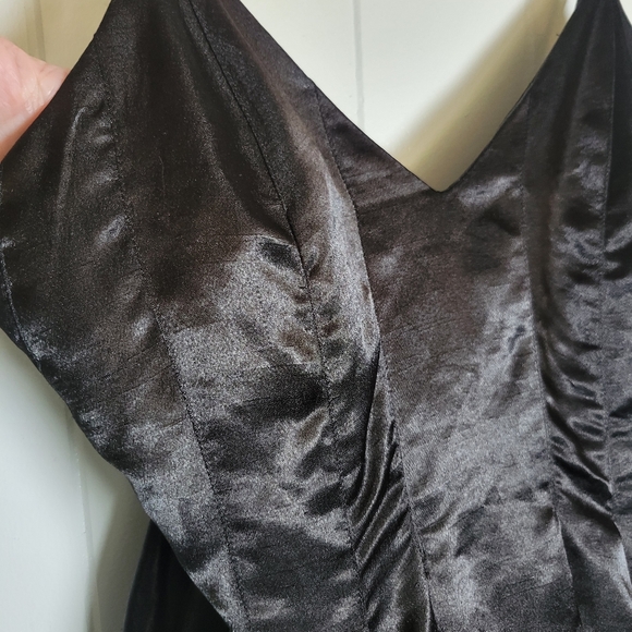 NWT Keepsake The Label Pleates Satin City Love Backless Flounce Mini Dress LG - Picture 6 of 15